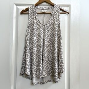 Cinnamon girl’s women’s sleeveless tank w/mandarin collar- patterned, Sz XS